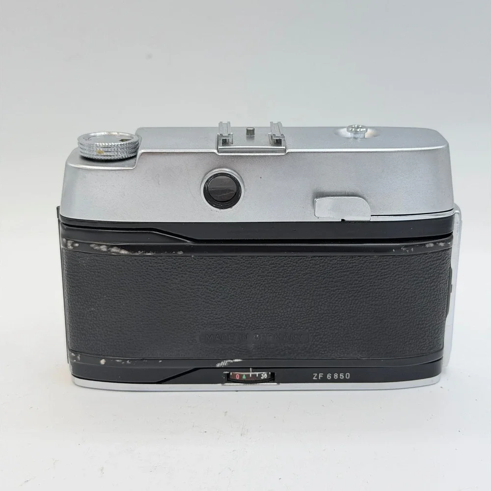 Agfa Silette 35mm Film Camera Color-Apotar 2.8 45mm Lens Prontor-SVS Germany